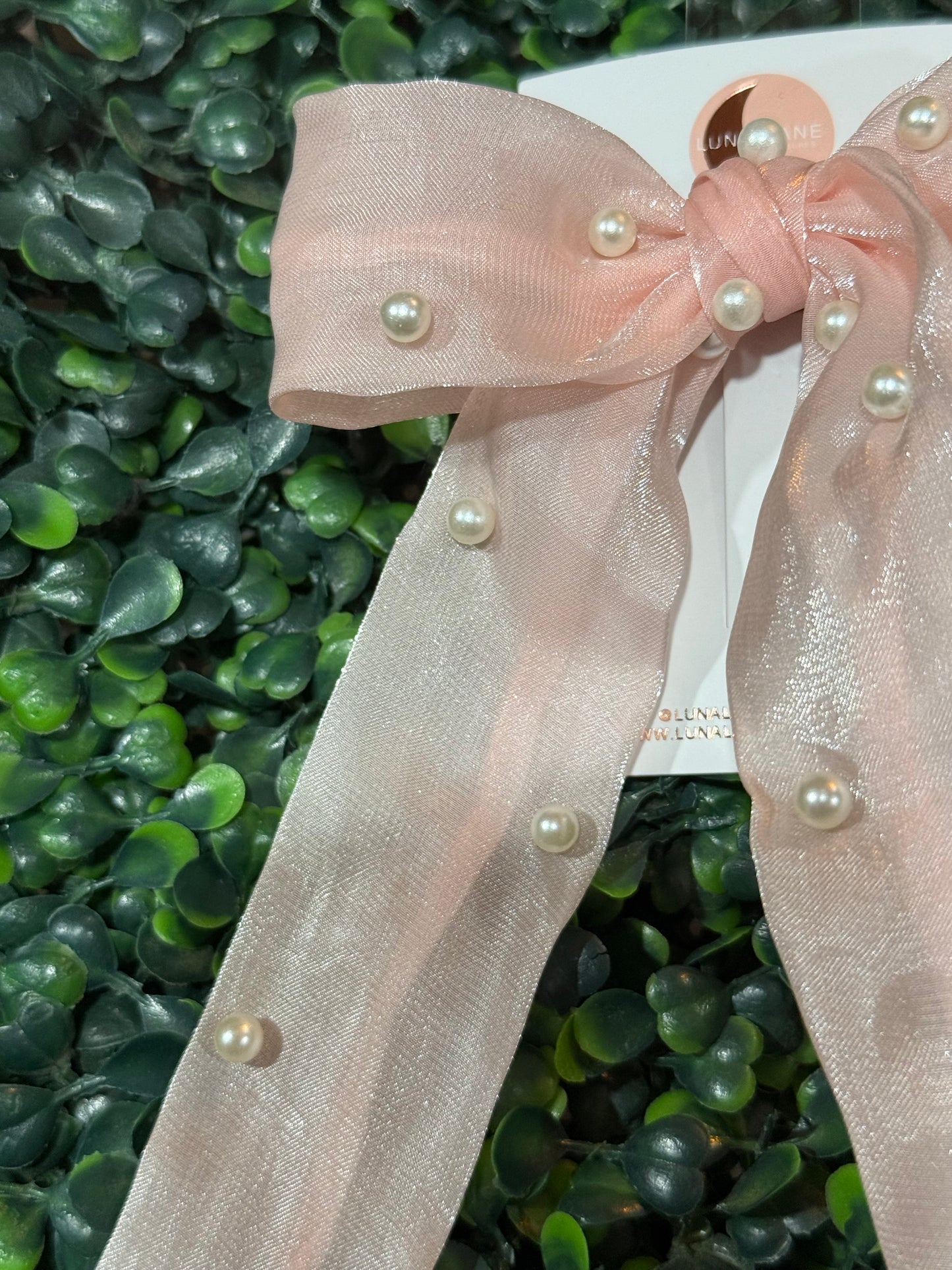 Single Pearl Pink Coquette Hair-bow