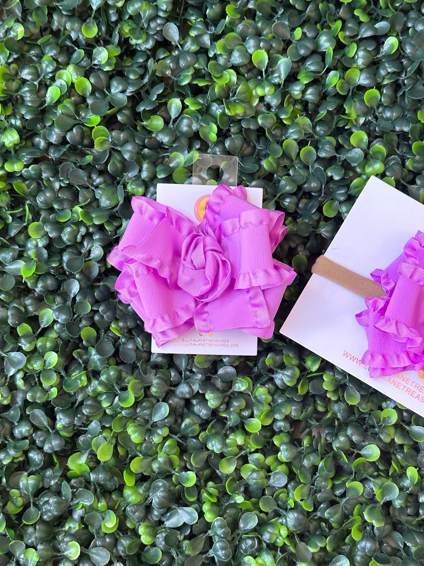 Iris Classic Medium Rüschen