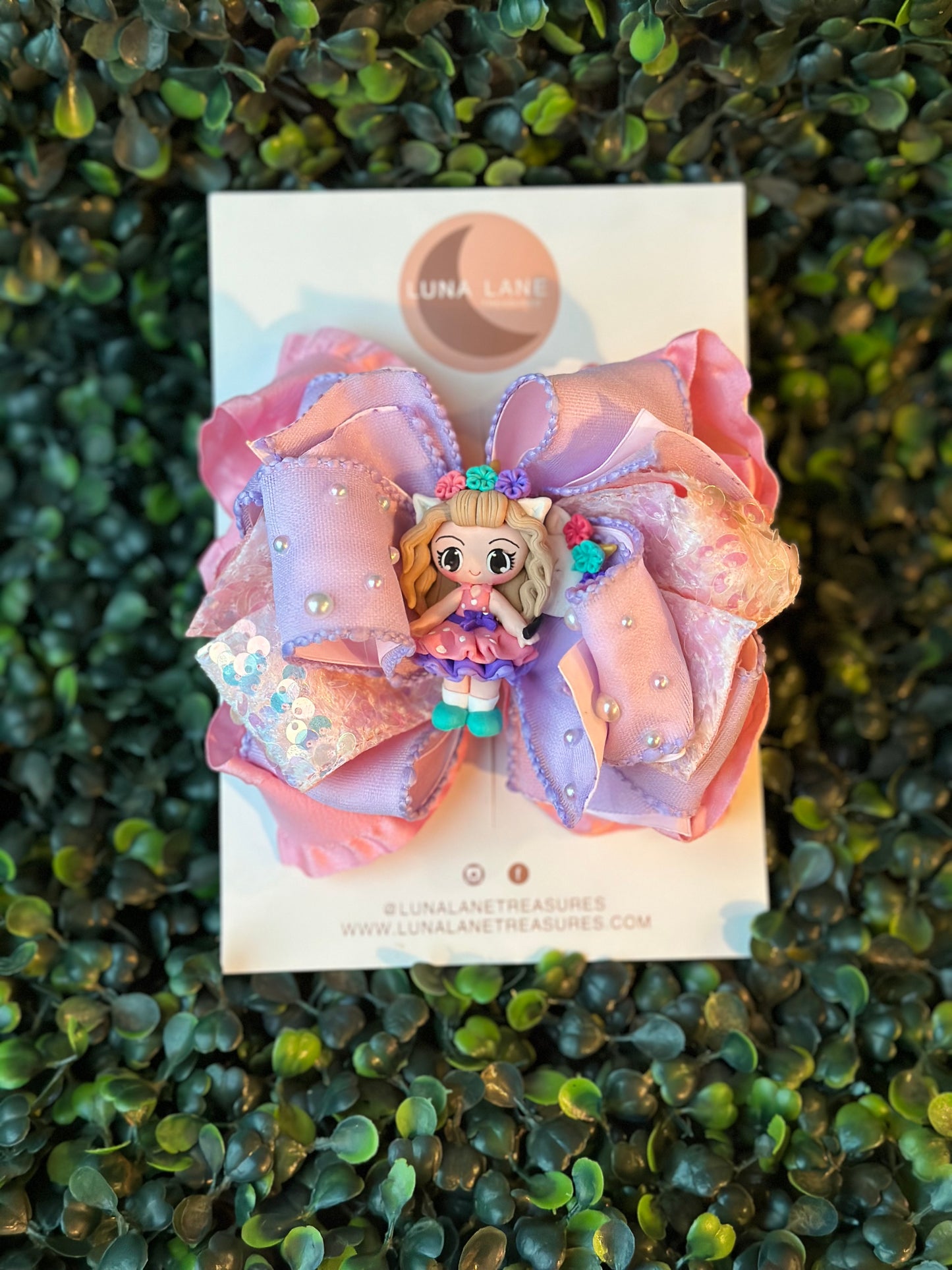 Celebrate doll Lane Ruffle Bow