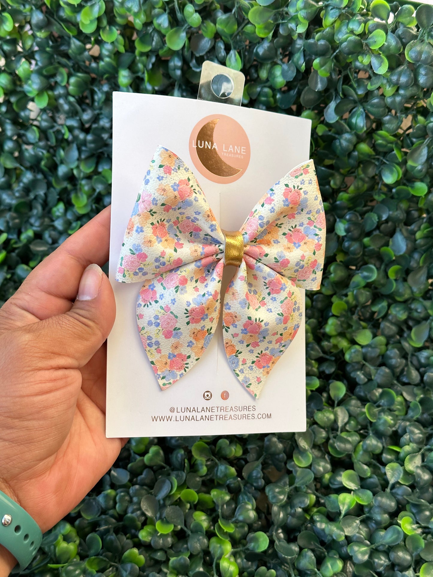 Gardenia Sailor Bow