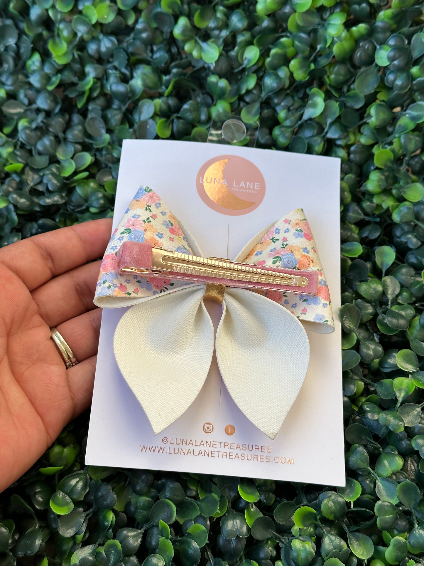 Gardenia Sailor Bow